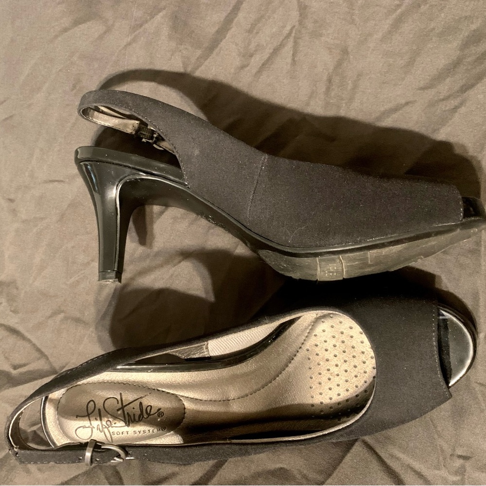 Heels - Picture 2 of 4